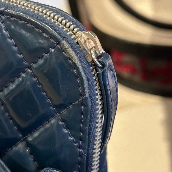 Authentic CHANEL Patent Quilted Purse - Picture 8 of 15